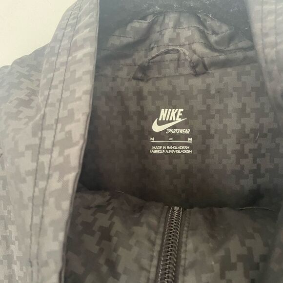 Nike Womens Grey Fullzip goemetric print running workout vented Jacket medium - Picture 5 of 10